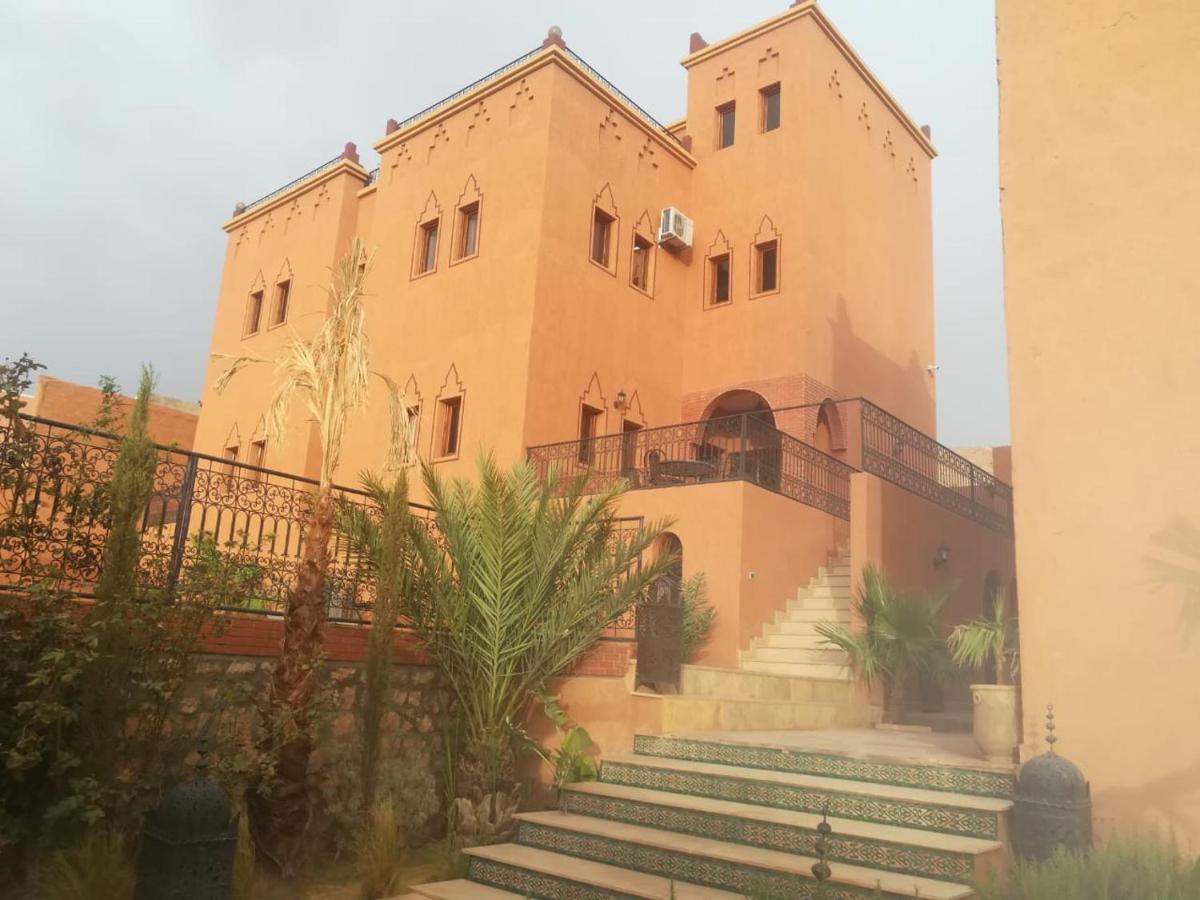 Riad Ouinz Ait Benhaddou Exteriör bild