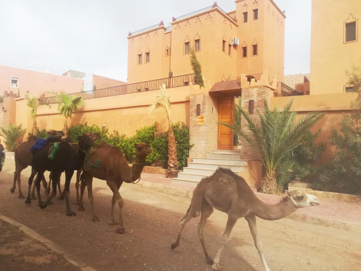 Riad Ouinz Ait Benhaddou Exteriör bild