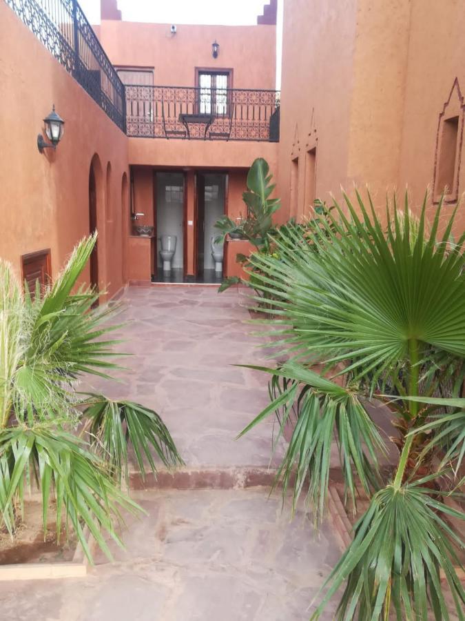 Riad Ouinz Ait Benhaddou Exteriör bild