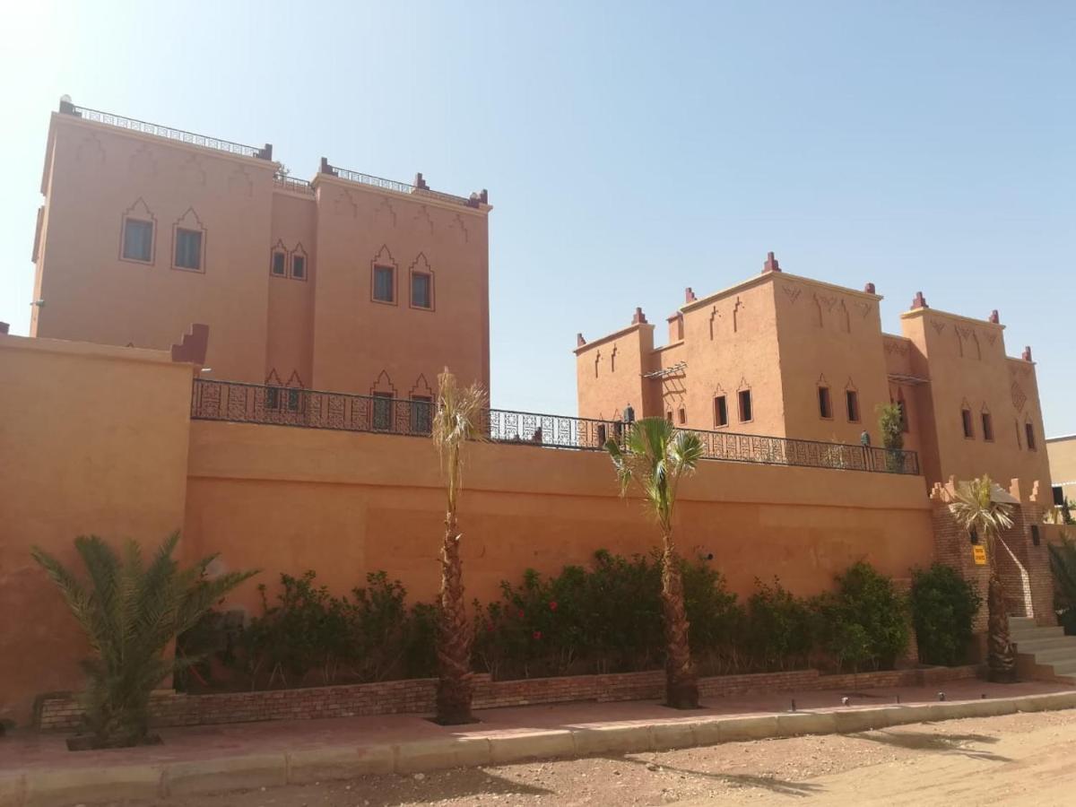 Riad Ouinz Ait Benhaddou Exteriör bild