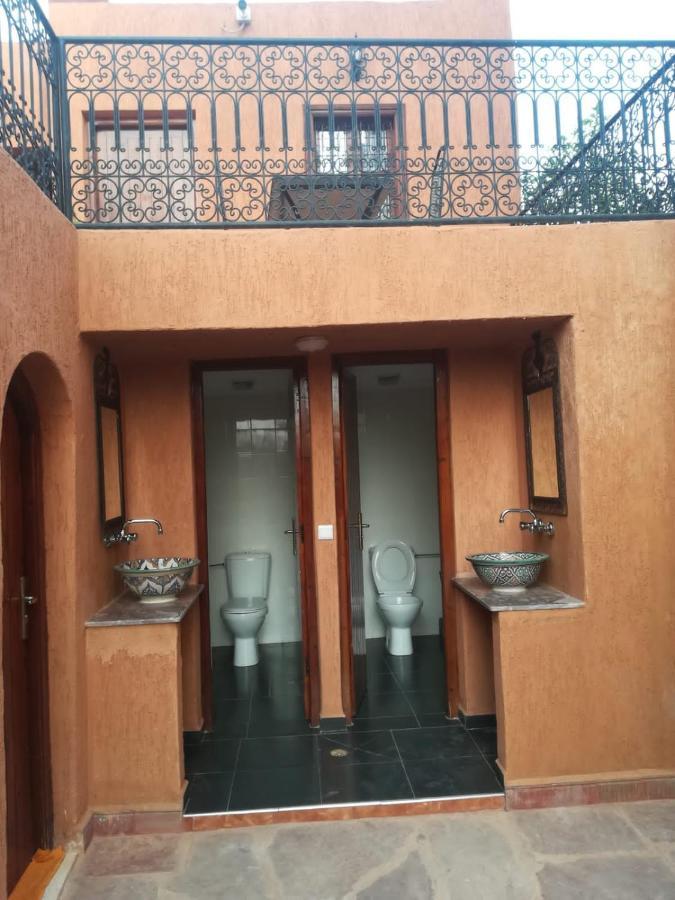 Riad Ouinz Ait Benhaddou Exteriör bild
