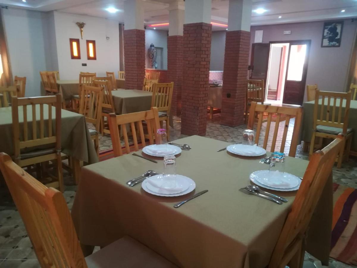Riad Ouinz Ait Benhaddou Exteriör bild