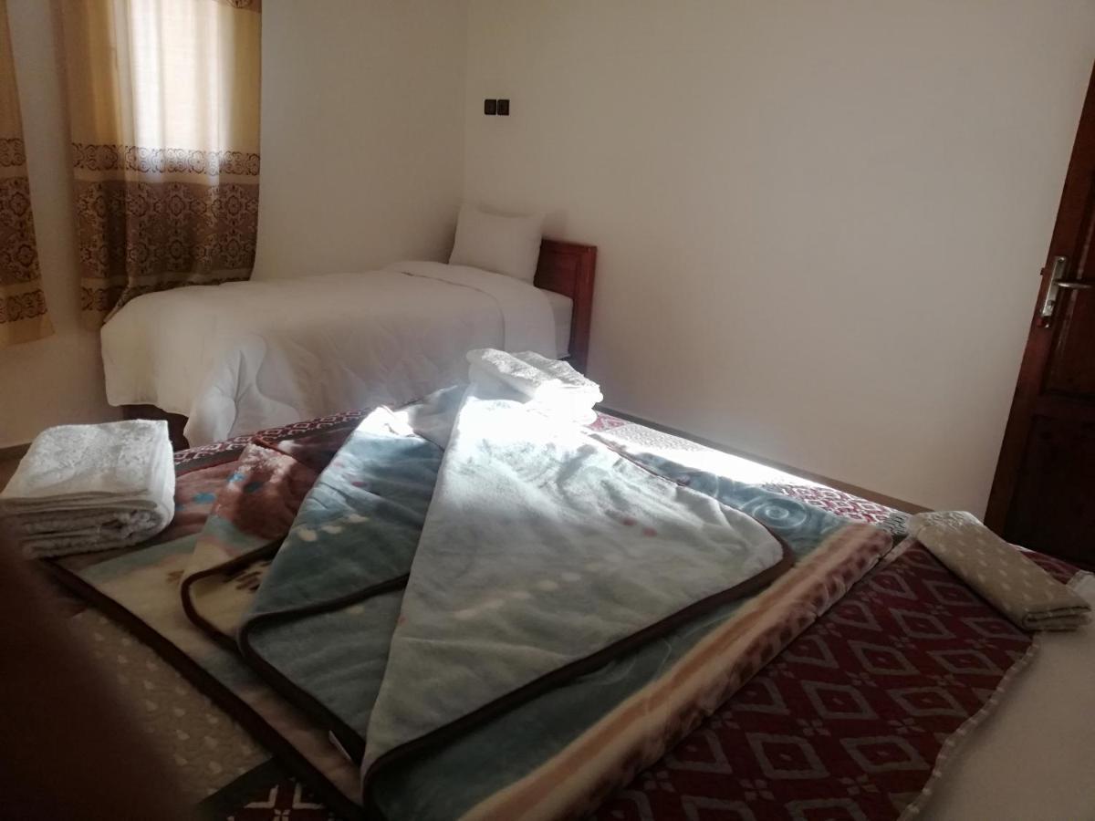 Riad Ouinz Ait Benhaddou Exteriör bild