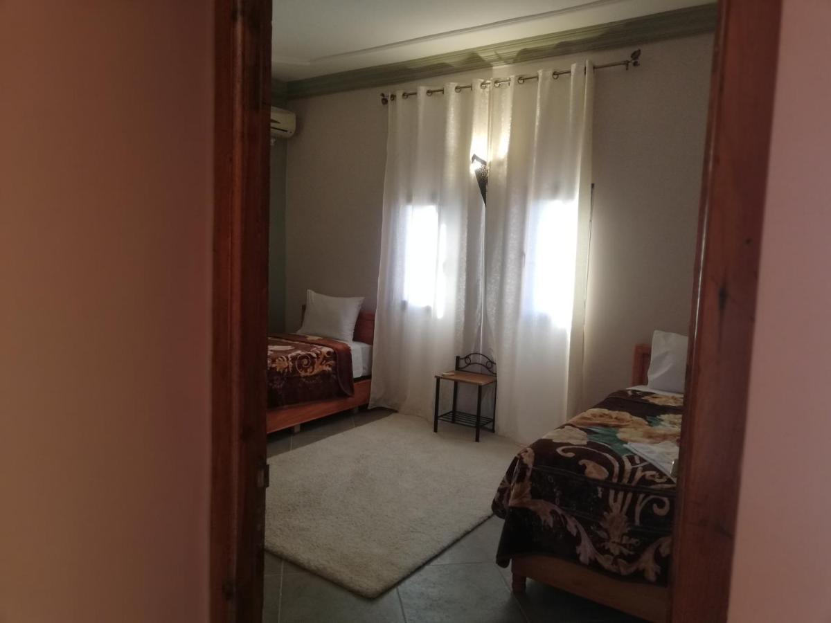 Riad Ouinz Ait Benhaddou Exteriör bild