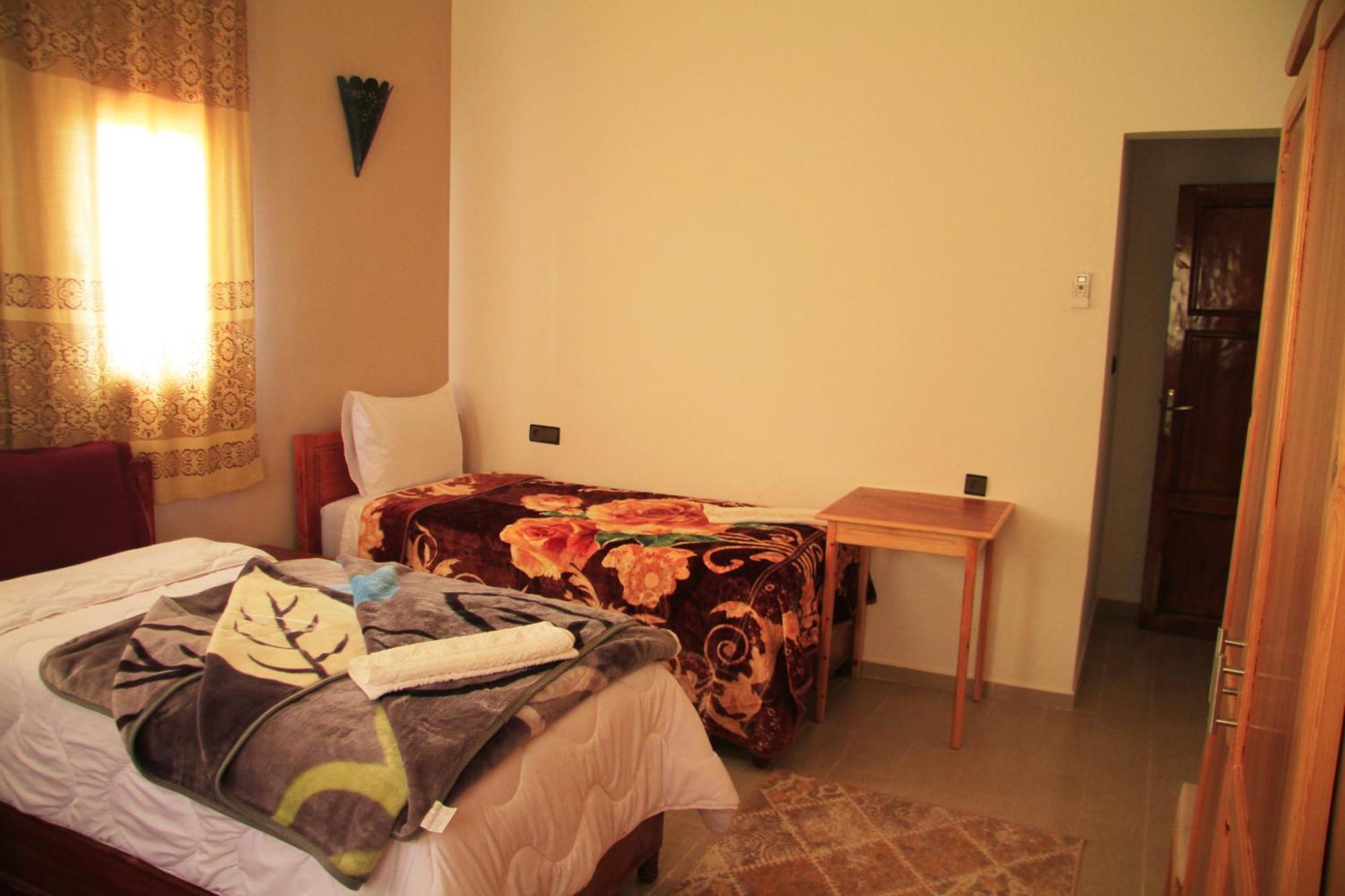 Riad Ouinz Ait Benhaddou Exteriör bild